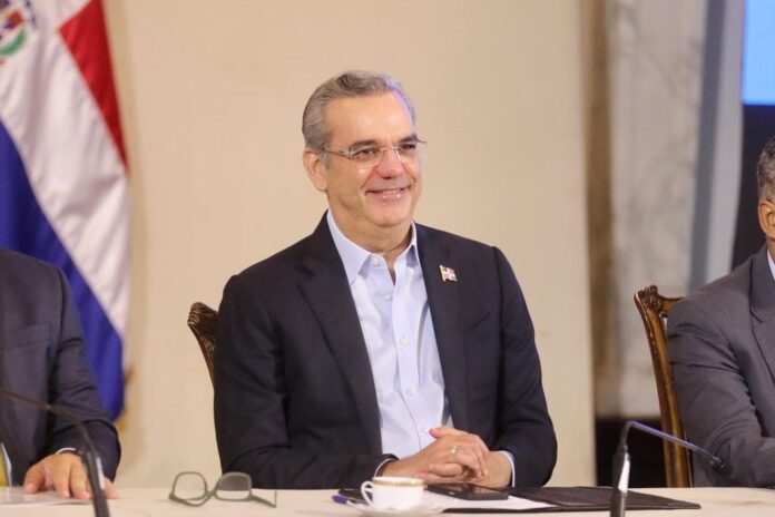 Pospuesta entrevista con presidente Abinader