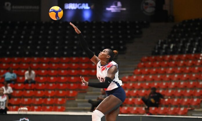 RD sigue invicto en Final Six y vence a Canadá en jornada