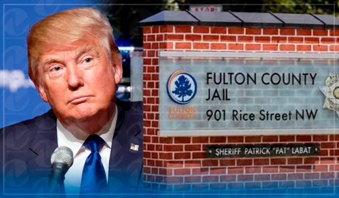 Trump anuncia será arrestado esta noche en Georgia