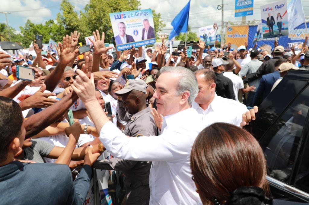 1693707252 451 Luis Abinader a opositores Ustedes ni vuelven ni van