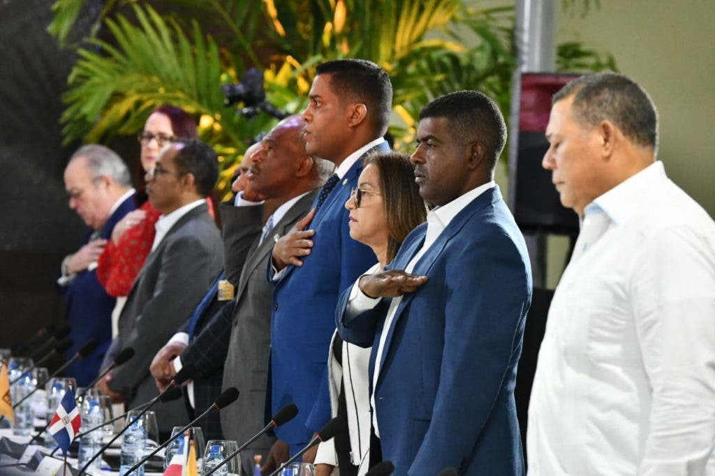 1693944677 384 Con amenazas de no detener la campana y el pedido