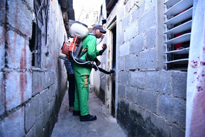 ¿Qué está haciendo Salud Pública para mitigar casos de dengue en SDN?
