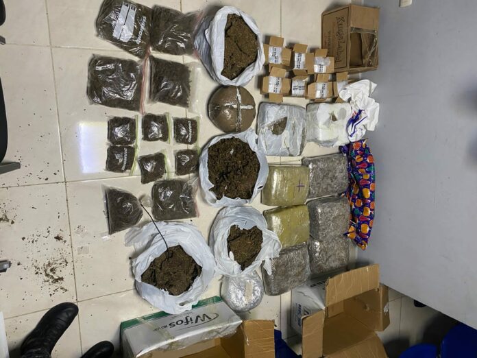 PN decomisa 113 libras de marihuana; frustran transacción en punto de drogas