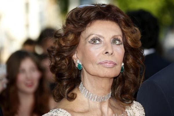 Actriz Sofia Loren operada por fractura de cadera