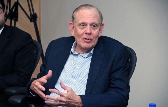 COD juramenta las comisiones de ética y disciplina