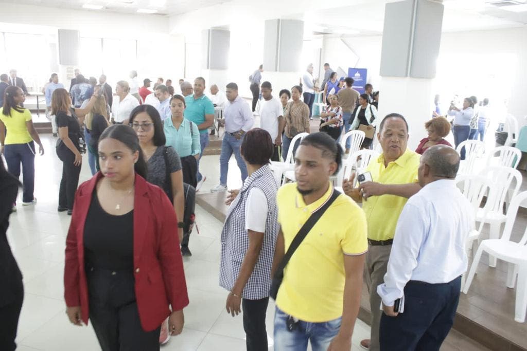 Culmina Gran Feria de Empleos para el sector hoteleria y