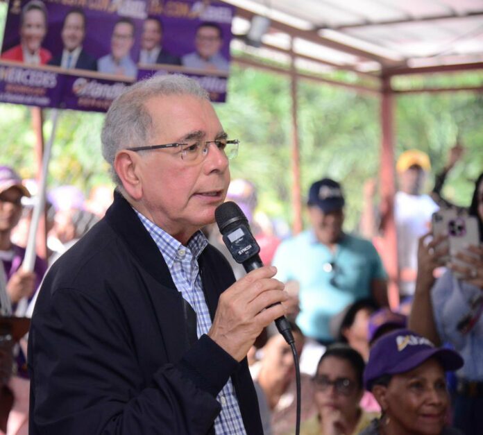 Danilo: “De qué apagones del diablo me están hablando si yo dejé este país iluminado”
