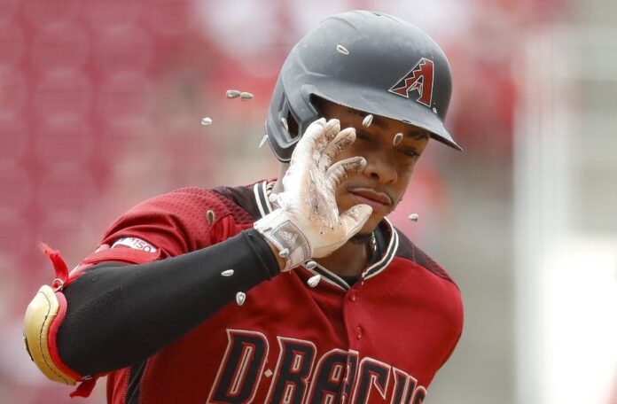 Dbacks retrasan sacar su boleto de playoff tras caer 3-1