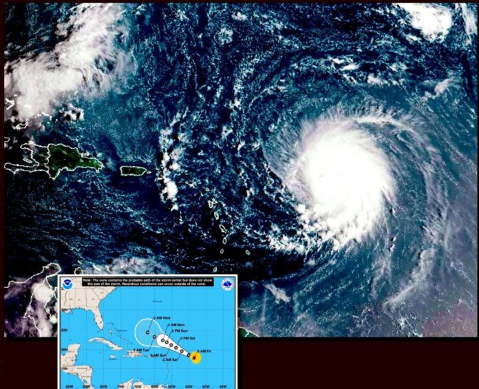 El huracán Lee alcanza categoría 5 y se acerca al este del Caribe