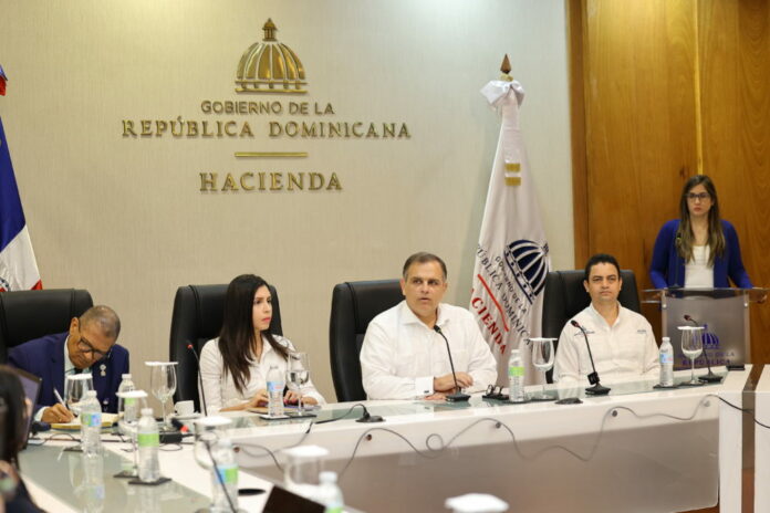 Hacienda inicia implementación de las normas para prevenir soborno y elevar niveles de transparencia 