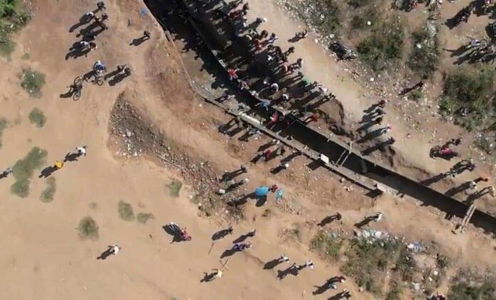 Los haitianos hacen ritos de hechicería en zona de canal