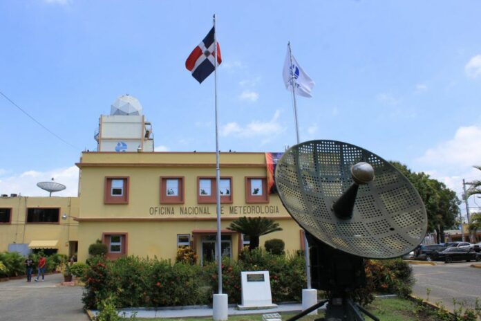 Onamet prevé cielo brumoso y elevadas temperaturas, con aguaceros locales y tronadas