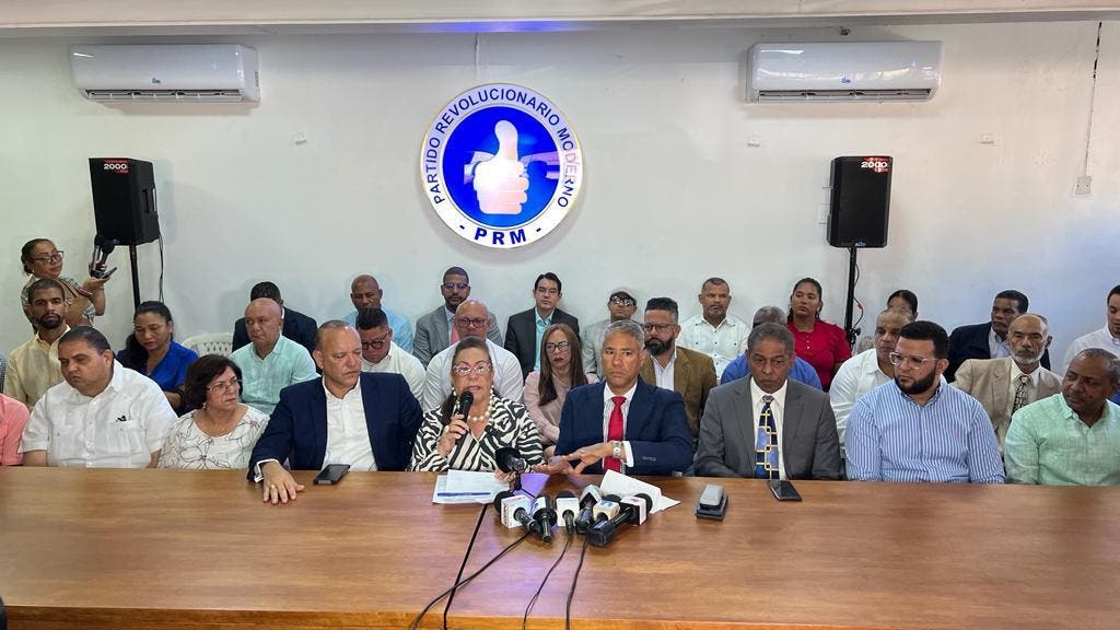 PRM en Santiago llama militancia a votar en las primarias internas de este domingo