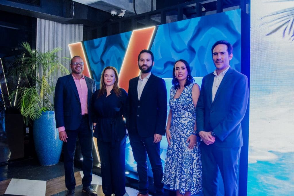 Philip Morris lanza VEEV NOW producto basado en ciencia y
