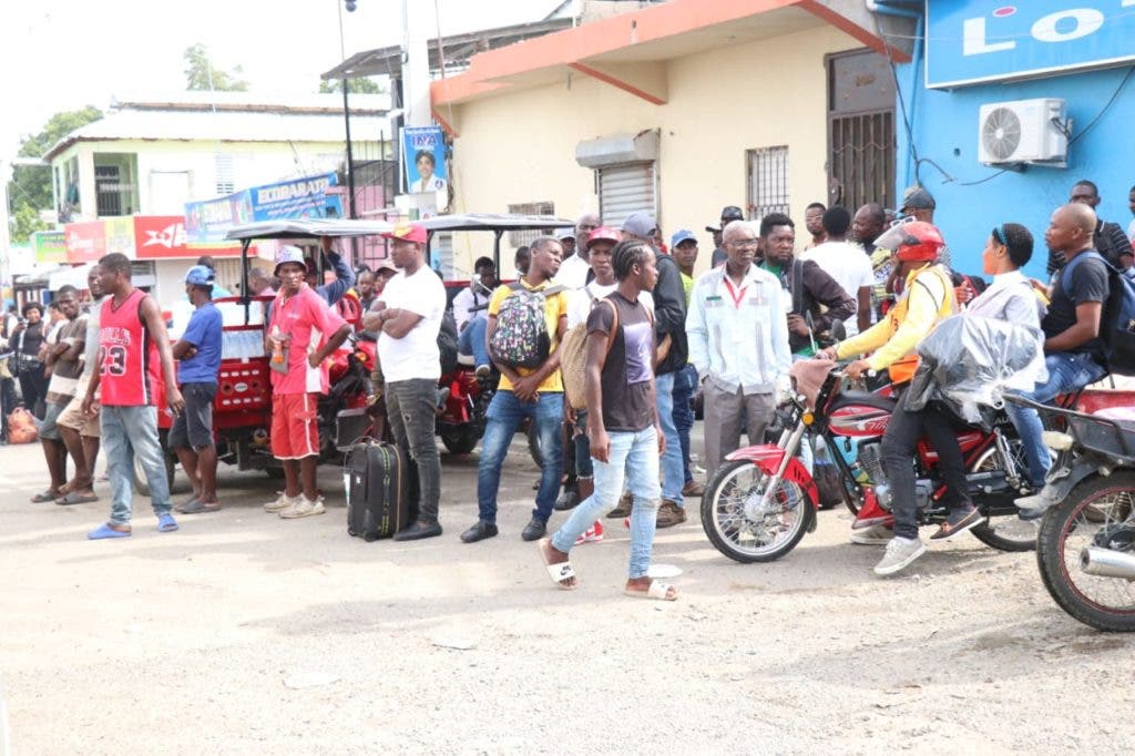 ¿Por que cerraron el paso fronterizo por Dajabon