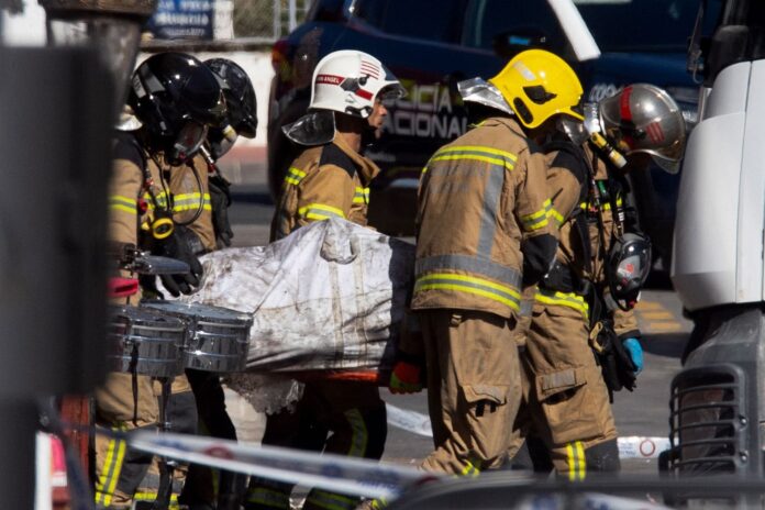 España: 13 muertos en el incendio de un local de ocio y dos discotecas