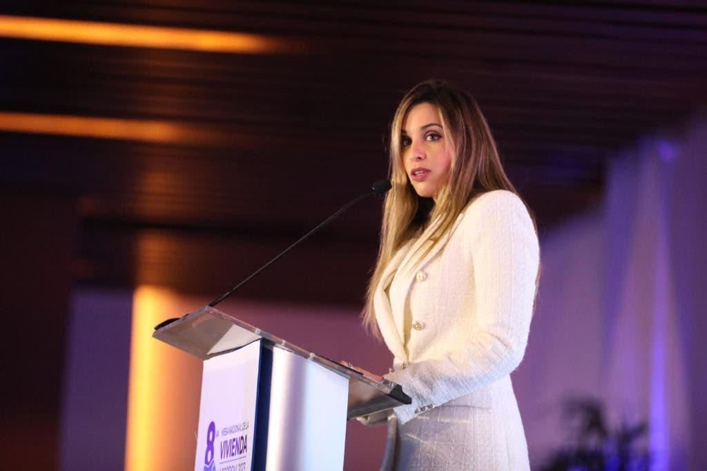 1697155934 817 Abinader impulsara programa para reducir contratacion de mano de obra