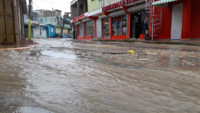 Ante casos de dengue, piden a autoridades intervenir a Cancino Adentro