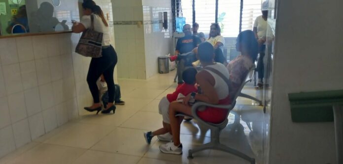 Puertoplateños afectados por virus gripal acuden a centros de salud en esa provincia