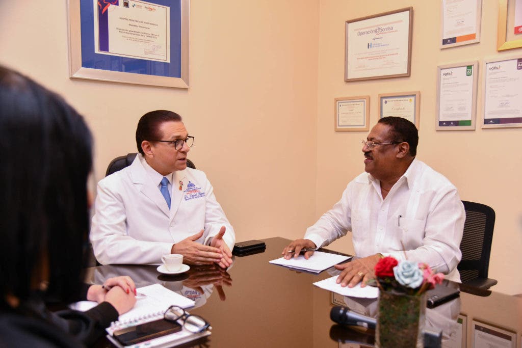 1698453072 75 Brote de dengue en RD Autoridades disponen de 54 camas