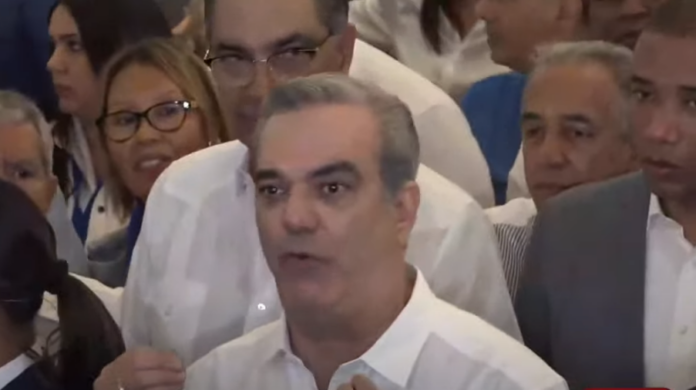 Abinader: “La participación ha sido muy buena, por encima de las expectativas que teníamos”