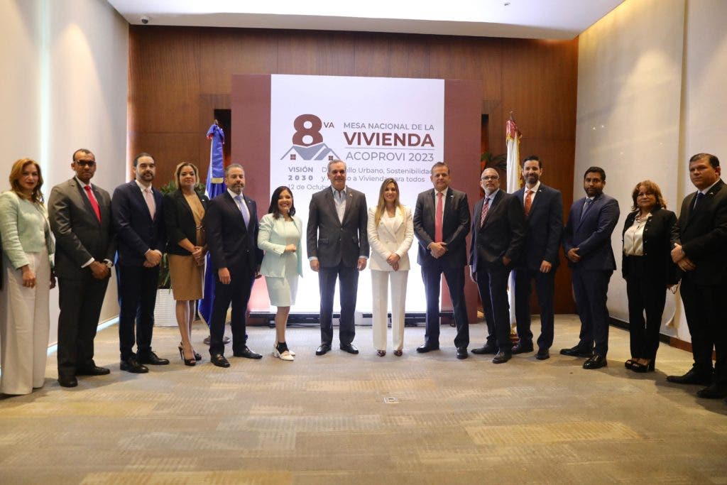 Abinader impulsara programa para reducir contratacion de mano de obra