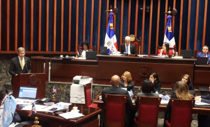 Canciller: 70% de visas a los haitianos son renovaciones