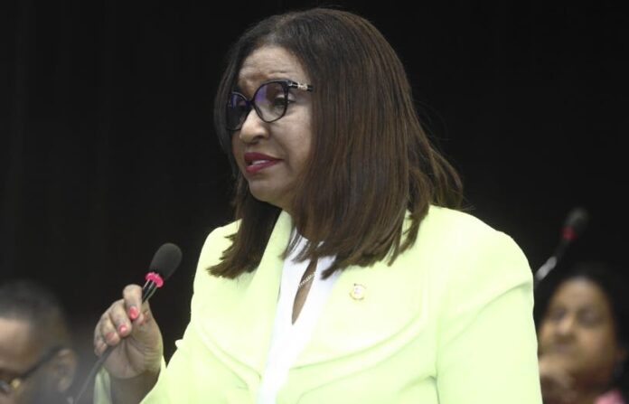 Diputada critica deterioro del hospital de Dajabón