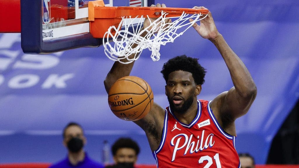 Joel Embiid representara al equipo de EEUU en los Juegos