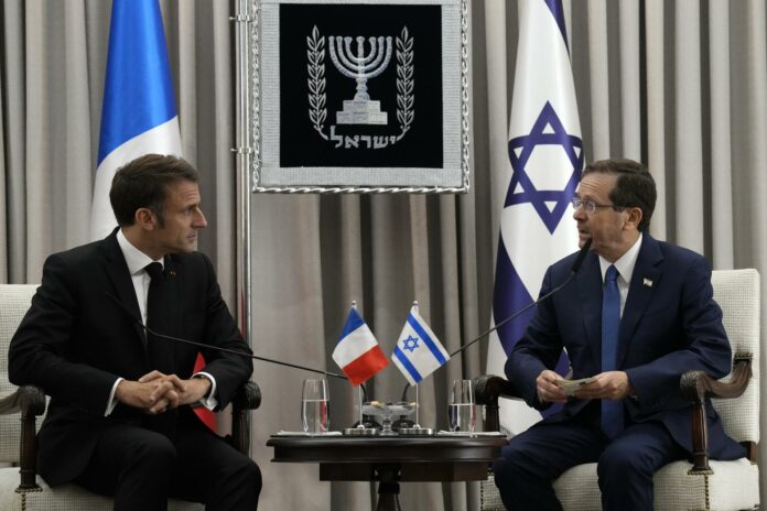 Macron advierte a Israel que debe aceptar la creación de un Estado para los palestinos