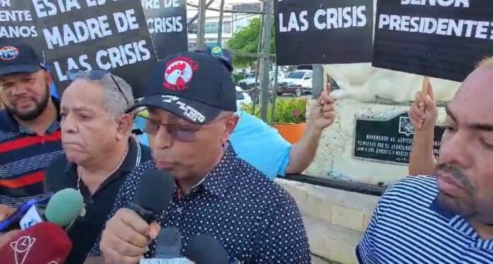 Productores de huevo protestan contra el Gobierno; llaman “la madre de la crisis” a cierre fronterizo