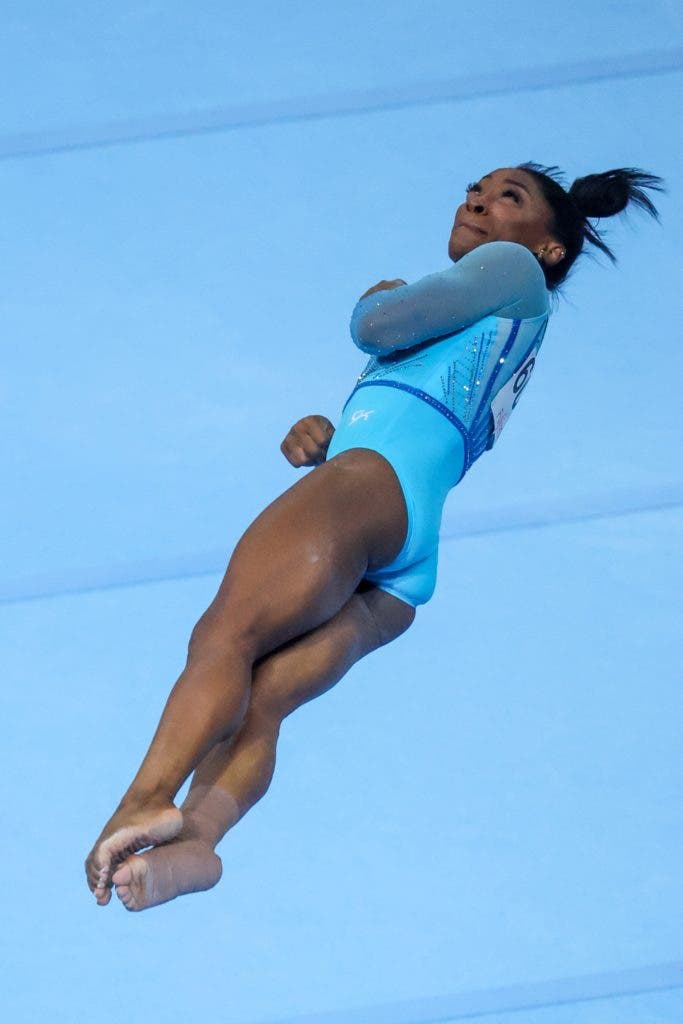 Simone Biles 22 puntos por delante de Andrade en la