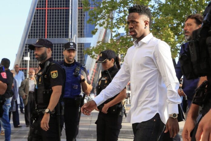 Vinicius declaró en otra causa por insultos racistas en el Villamarín