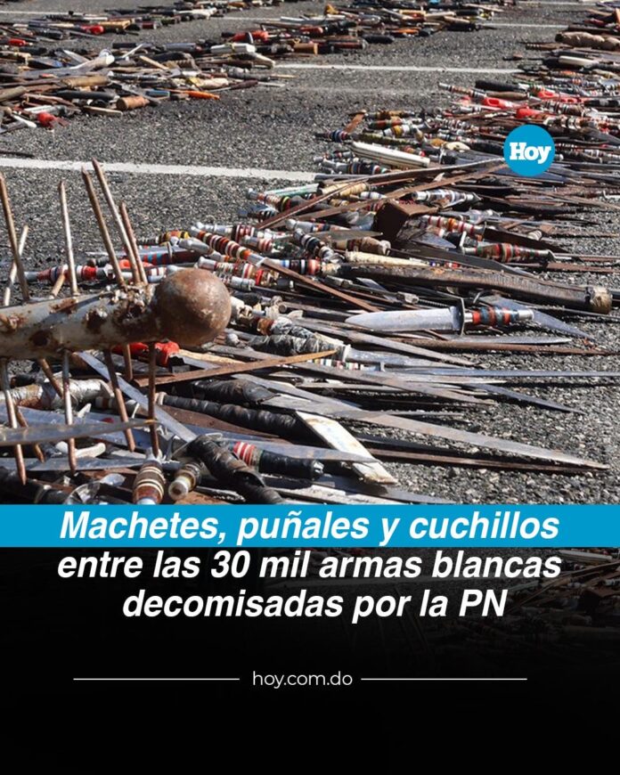 FOTOS: Policía incauta 30,000 armas blancas