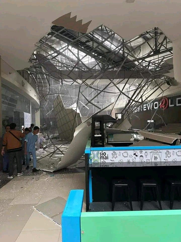 1700253632 220 Imagenes de los danos causados por el terremoto en Filipinas