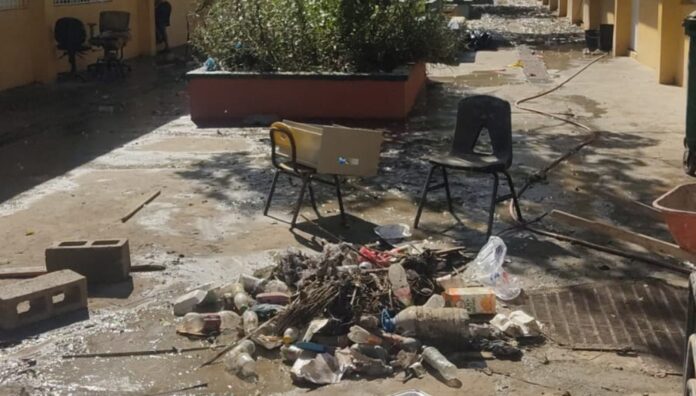 Muchos centros no podrán reanudar la docencia hoy