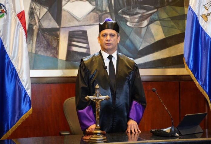 Aboga por un cambio de cultura proceso penal