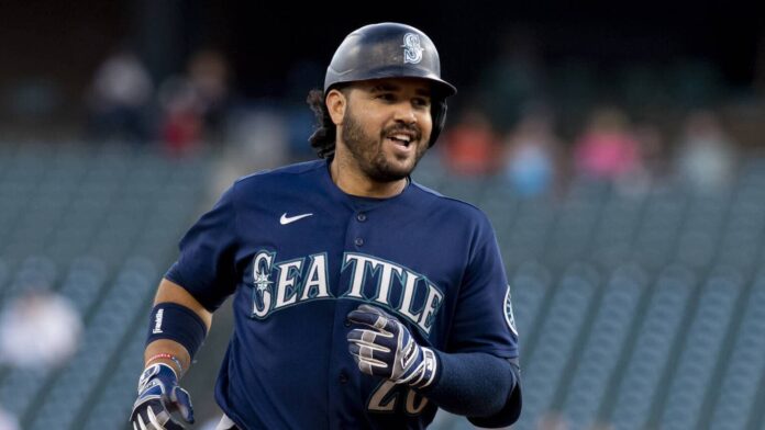 D-backs adquieren al 3B Eugenio Suárez de los Marineros