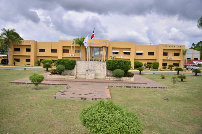 DIGEV llama a la población a formalizar inscripción para nuevo periodo académico