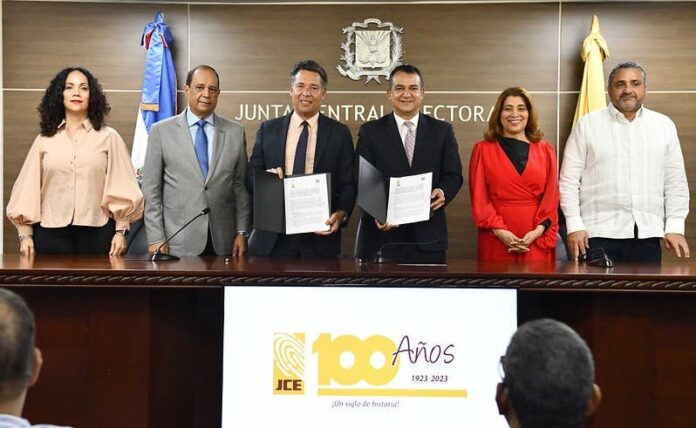 Elecciones 2024: Firman convenio para auditoría técnica al software del EDET