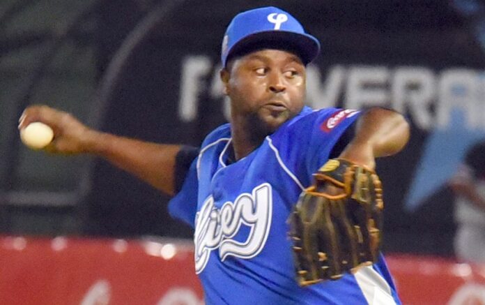 Los Tigres propinan 6ta derrota seguida a Águilas