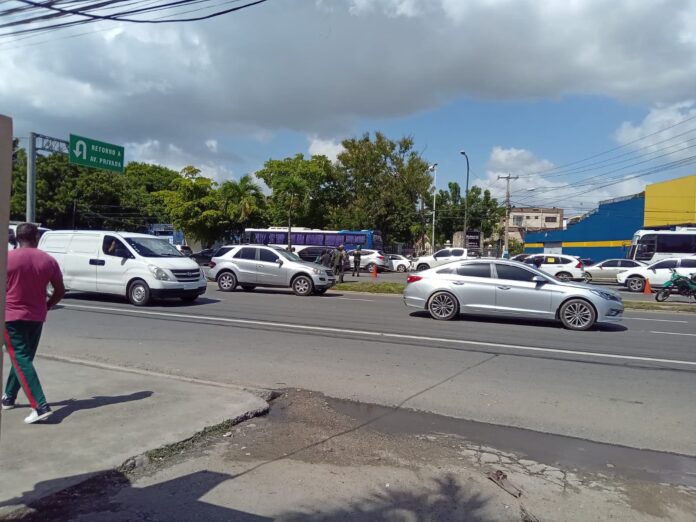 Muere una persona en accidente de tránsito en la 27 de Febrero