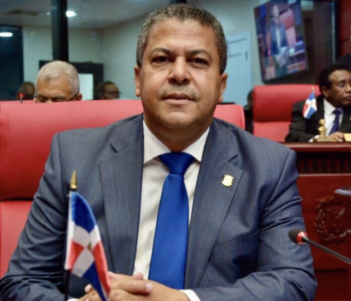 Solicitan construcción de presa para Valverde