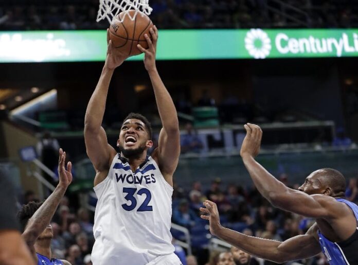 Towns anota 23 pts; Horford encesta 11
