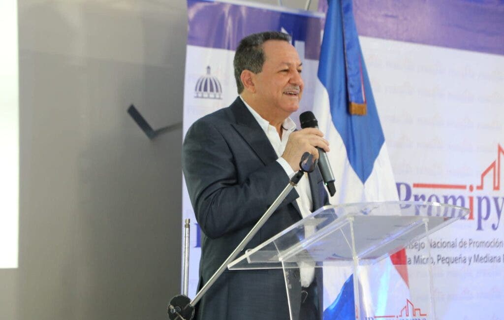 ¡Abinader remenea la mata Ha cambiado cuatro funcionarios en tres