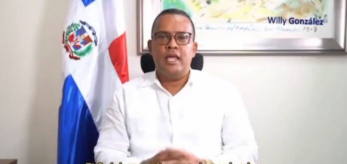 ¡Insólito! Director de Desarrollo Social del CEA solicita al presidente lo designe en Plan Social