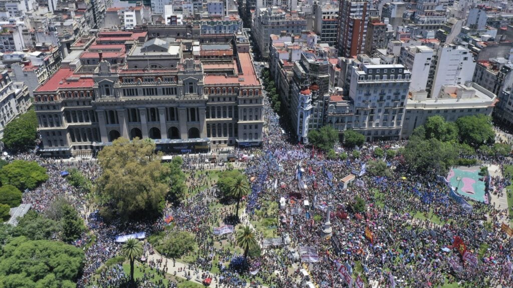 1703717350 970 La CGT y organizaciones sociales se movilizan contra decreto inconstitucional