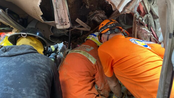 Aumenta a 12 los fallecidos por accidente en Quita Sueño 