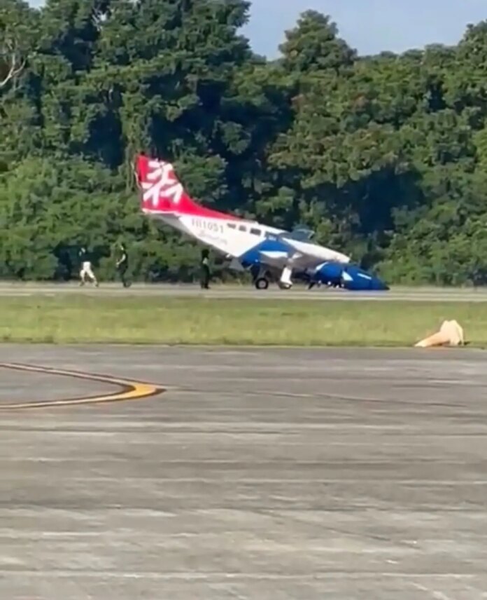 Avión aterriza de emergencia en el Higüero; no hay víctimas