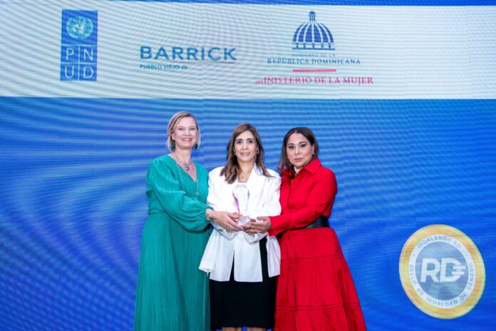 Barrick alcanza el nivel Platino Sello Igualando RD